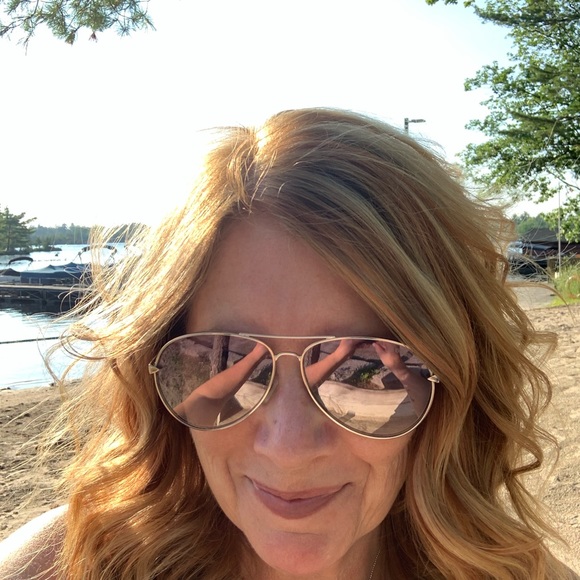 laurieenglis557